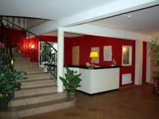 Ξενοδοχείο La Belle Etoile 2*
